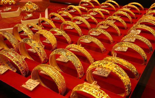 最新黃金回收價格老鳳祥，科技重塑黃金價值，引領(lǐng)未來生活體驗