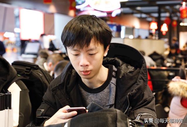 強(qiáng)哥最新版，與自然共舞，探尋內(nèi)心平和之地