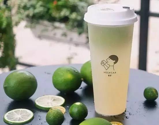 喜茶最新事件揭秘，小巷特色小店的獨(dú)特魅力探索之旅